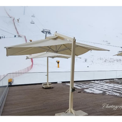 Зонт с боковой опорой | ComfortMarket